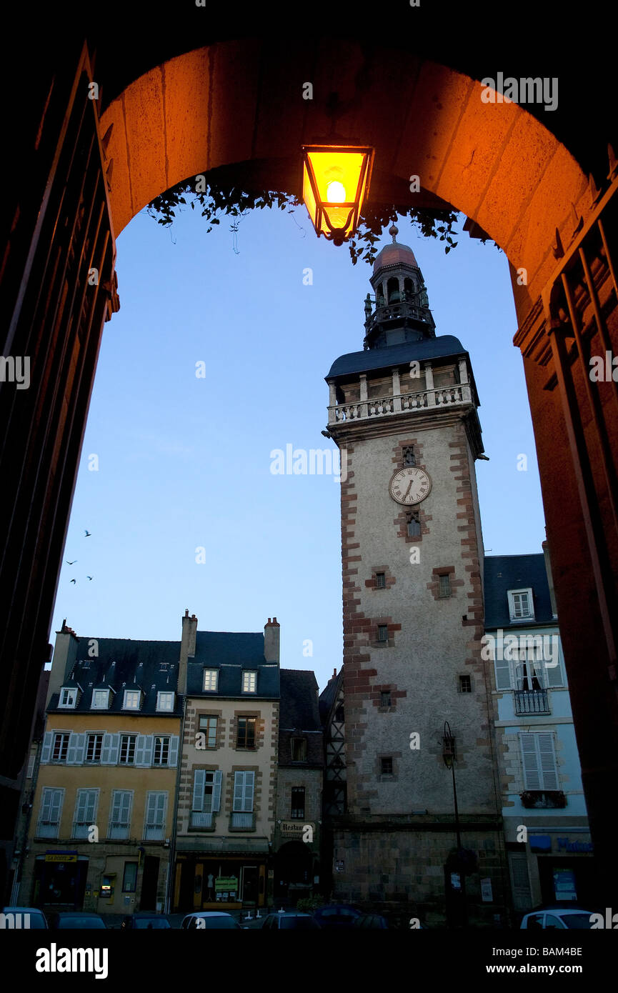 Frankreich, Allier, Bourbonnais, Moulins Sur Allier, Glockenturm beherbergt Jacquemart (Automaten-Uhr welcher läuten für Glocke Stockfoto