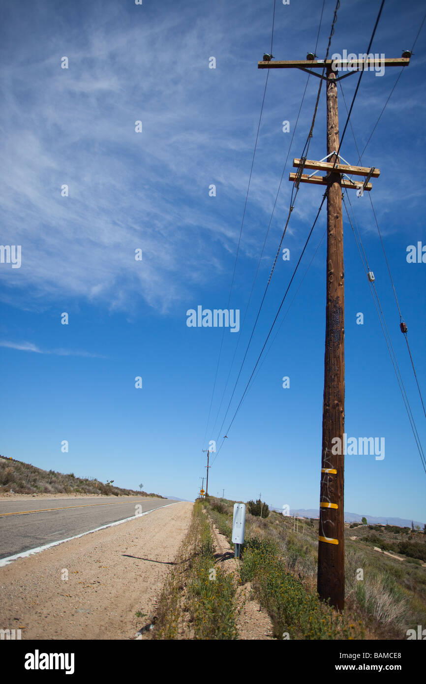 Telegraph post, Route 66, Mojave-Wüste, The Joshua Tree National Park, Kalifornien, USA. Stockfoto