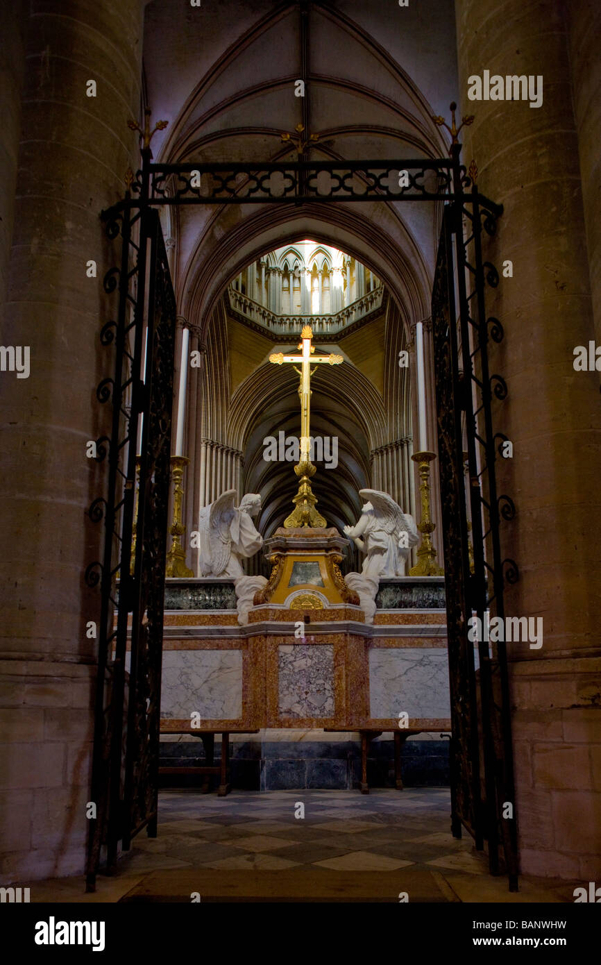 Innenraum der Kathedrale Notre Dame Coutances Normandie Frankreich Stockfoto