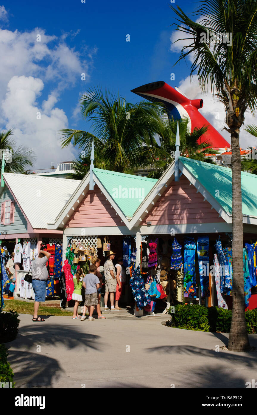 Lucayan Kreuzfahrt-Terminal und den Hafen Marktplatz Grand Bahama Bahamas Stockfoto