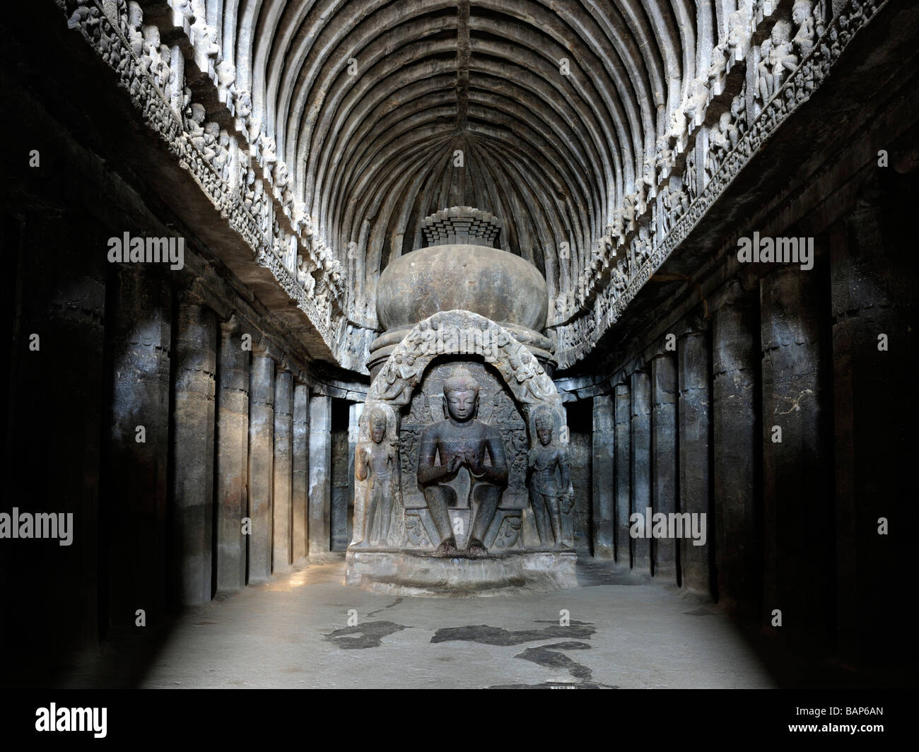 Chaitya Höhle Nr. 10 Ellora Stockfoto