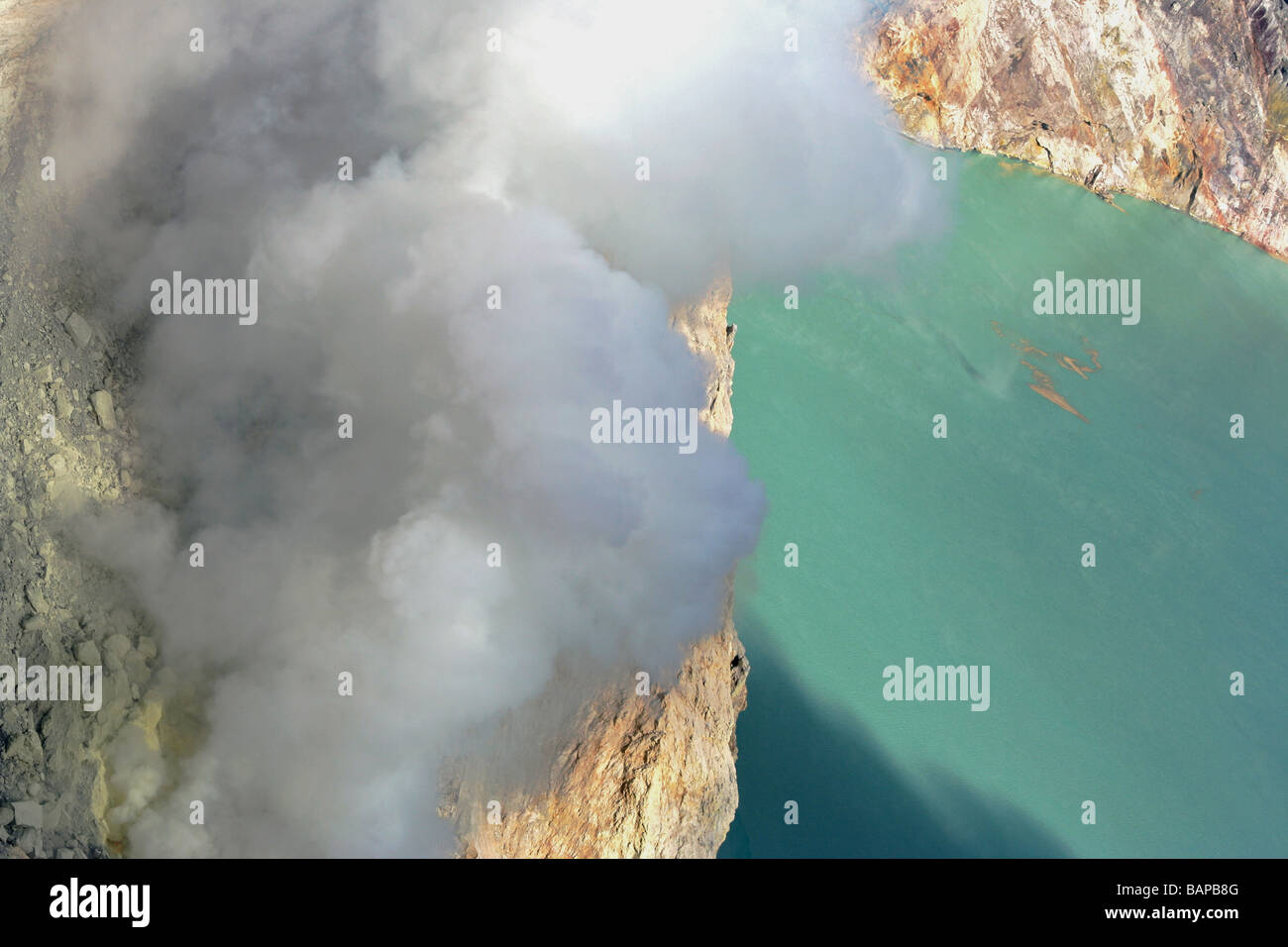 Java Ljen Kawah ljen -Fotos und -Bildmaterial in hoher Auflösung – Alamy