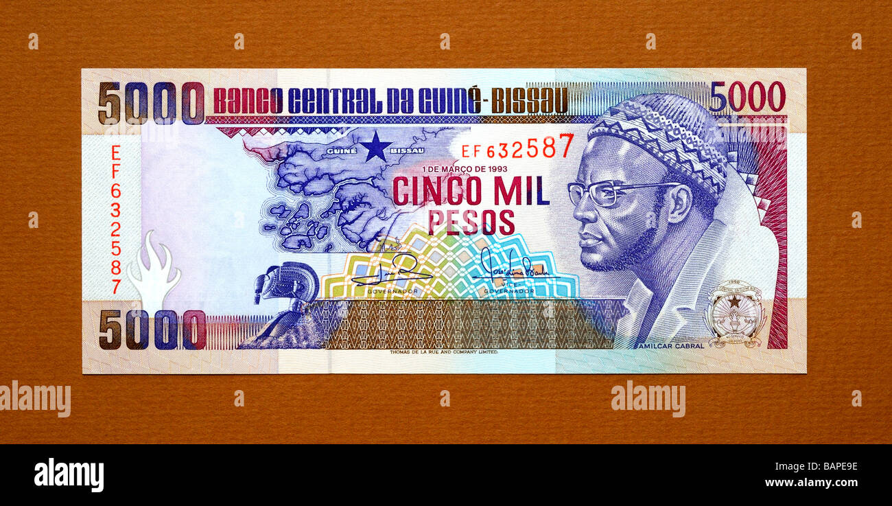 Guinea-Bissau, Nelkenrevolution-Bissau 5000 fünf tausend Pesos Banknote. Stockfoto