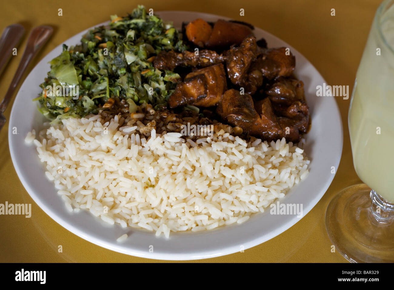Traditionelle karibische Speisen serviert in Bajan Restaurant in Barbados, "West Indies" Stockfoto