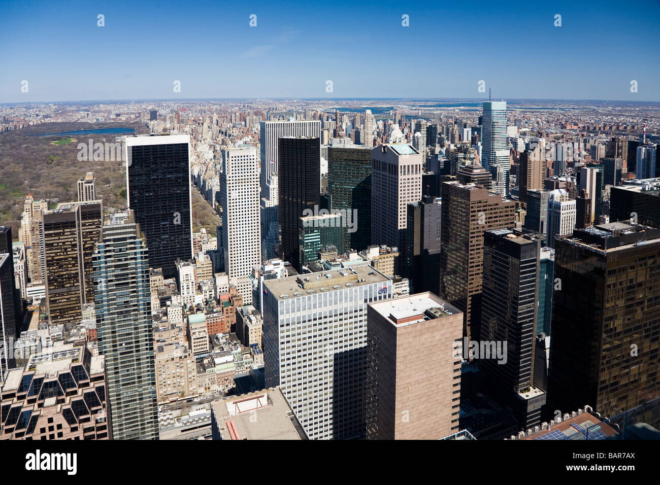Ariel Ansicht Nord-Ost über New York City mit Trump Tower in den mittleren USA Amerika Stockfoto