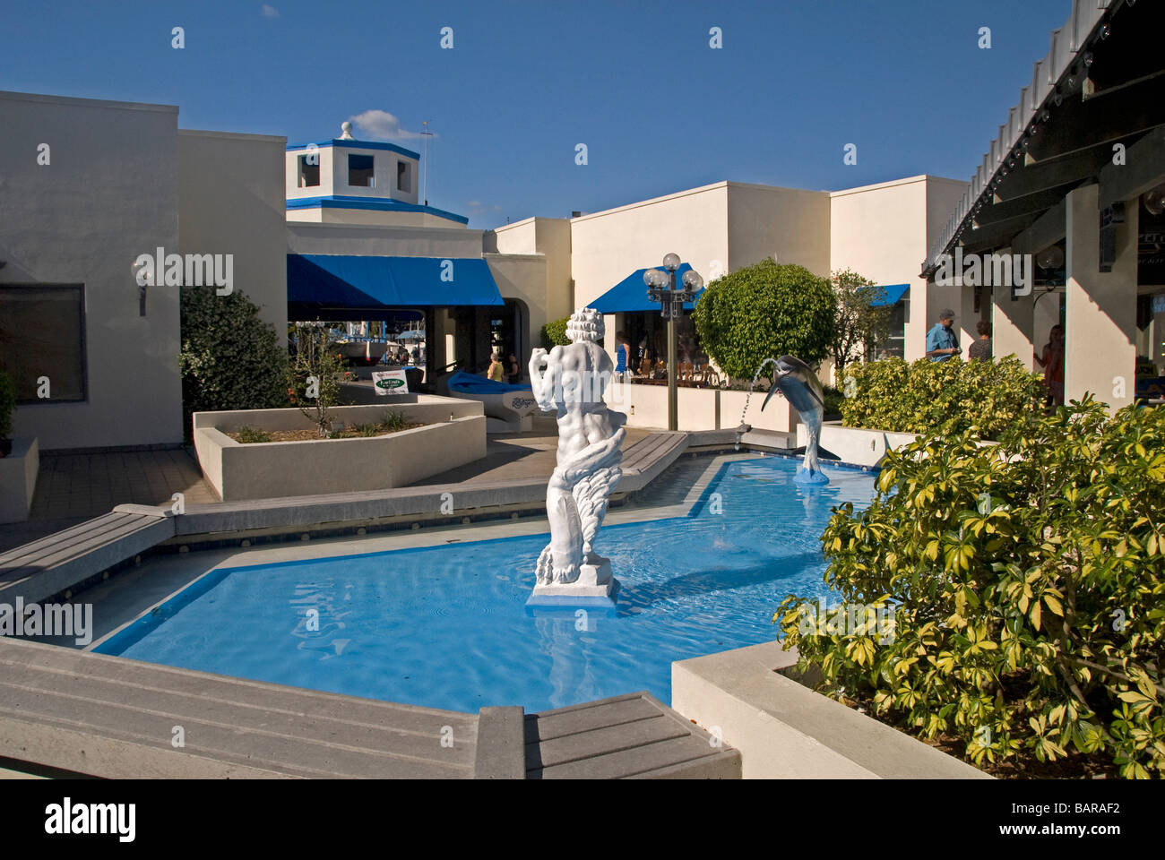 Shopping-Plaza in Tarpon Springs Florida Stockfoto