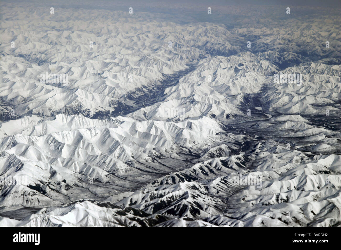Schneebedeckte Berge von Sibirien-Russland Stockfoto