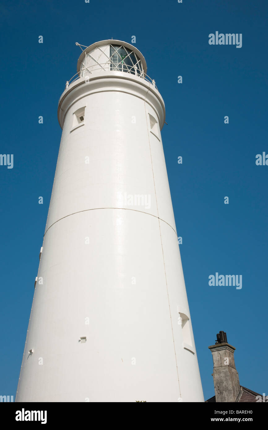 Southwold Lighthouse gegen klaren blauen Himmel an einem sonnigen Tag Stockfoto