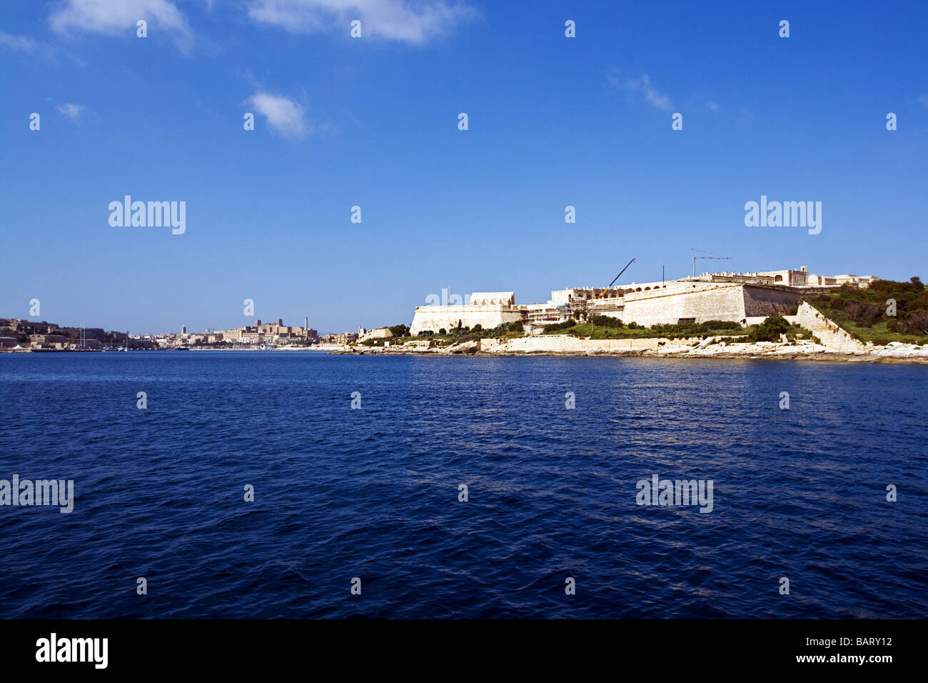 Blick auf Manoel Island und Pieta, Sliema, Valletta Boot am Vormittag entnommen. Stockfoto