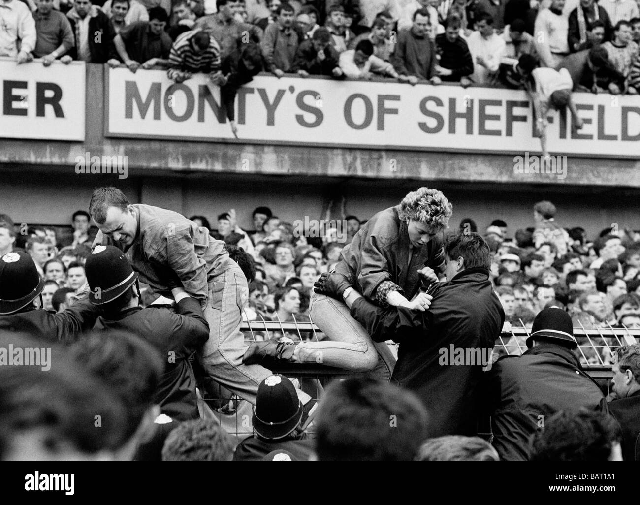 Die Katastrophe von HillsboroughStadion 15. April 1989, während der FA