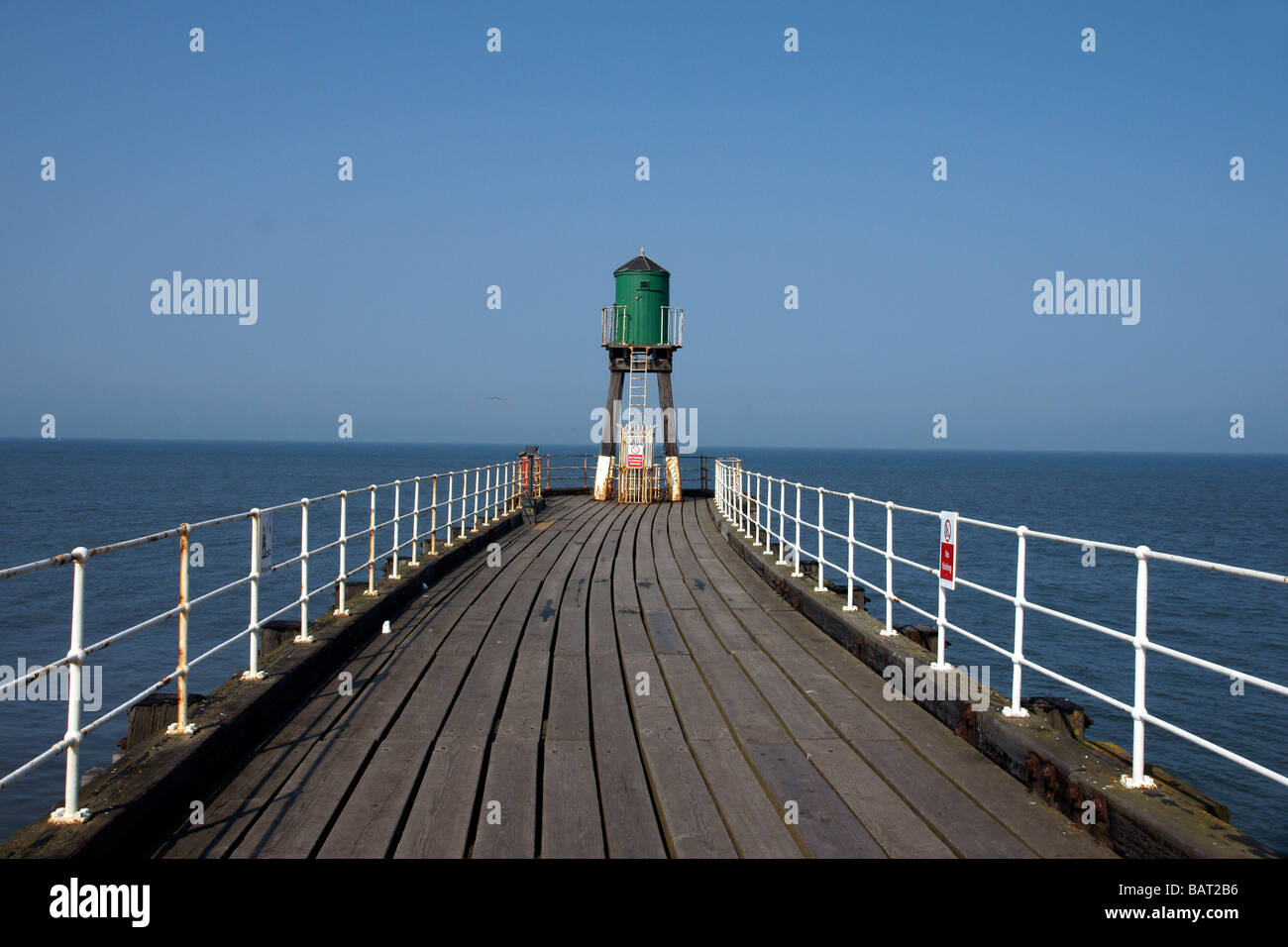 Whitby Pier Whitby North Yorkshire England UK (c) Marc Jackson Fotografie Stockfoto