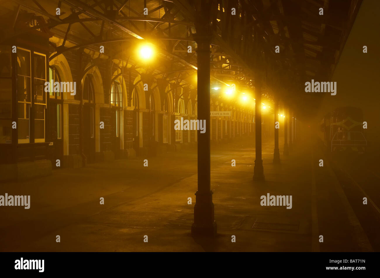 Plattform dunedin Fotos und Bildmaterial in hoher Auflösung Alamy