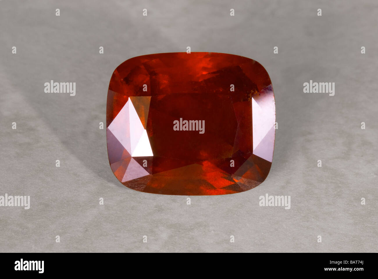Hessonit Granat Edelstein Stockfoto