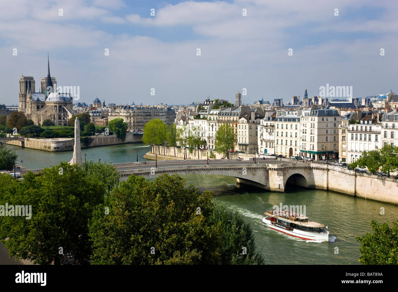Blick auf die Seine Notre Dame Paris Frankreich Stockfoto