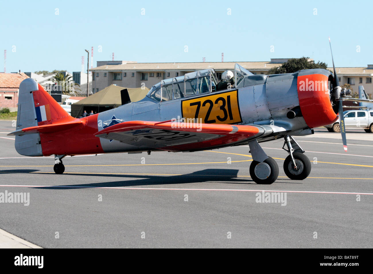 Die North American Harvard SAAF, South African Air Force, leichte Kampfflugzeuge Propeller angetrieben, Kämpfer, Stockfoto