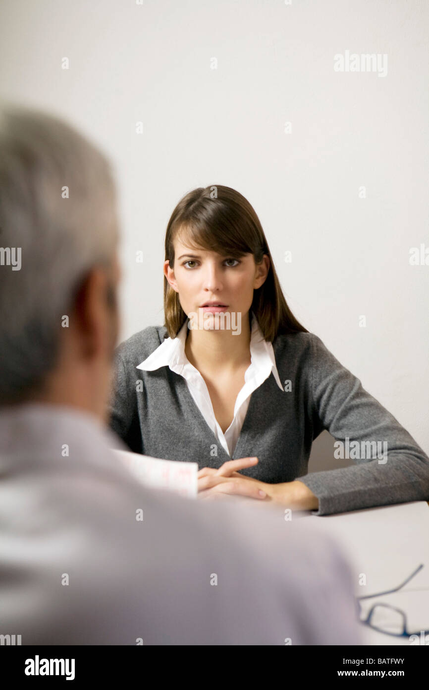 Arzt und Patient Beratung Stockfoto