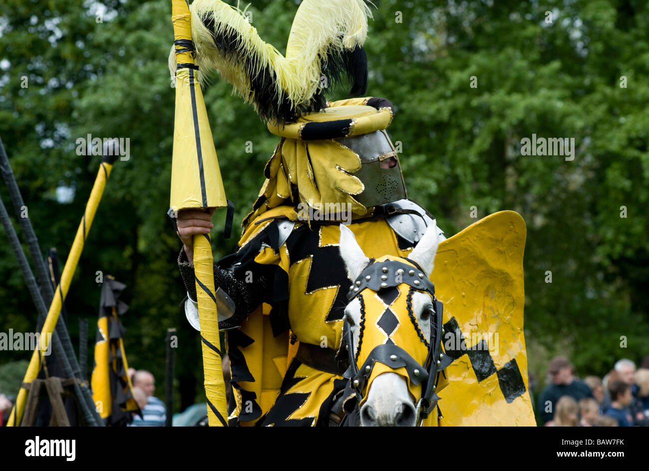 Ritter, die Teilnahme an Runde Turnier in Hedingham Castle, Essex, UK Stockfoto