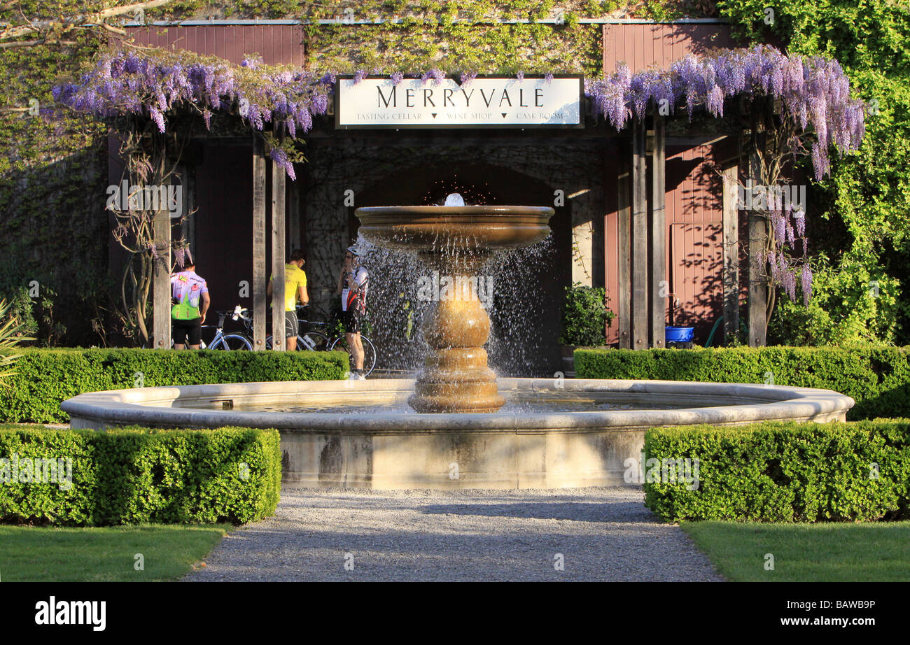 Weingut durchgeführt und Verkostungsraum in St. Helena in Napa Valley, Kalifornien Stockfoto Weingut durchgeführt und Verkostungsraum in St. Helena in Napa Valley, Kalifornien Stockfoto