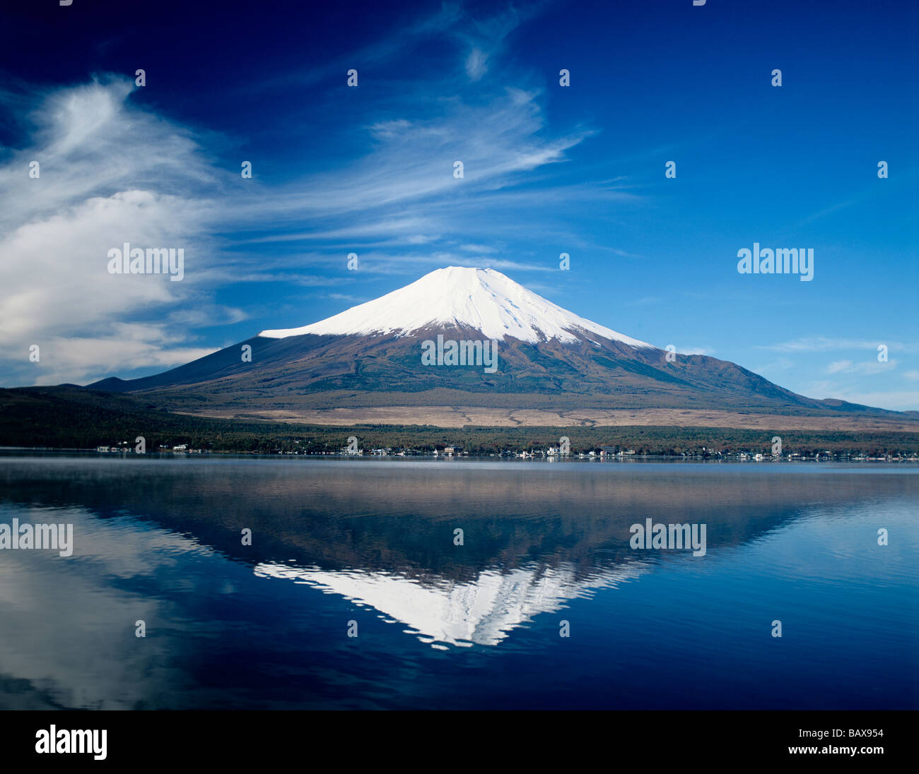 Mt. Fuji und See Yammanaka Japan Stockfoto
