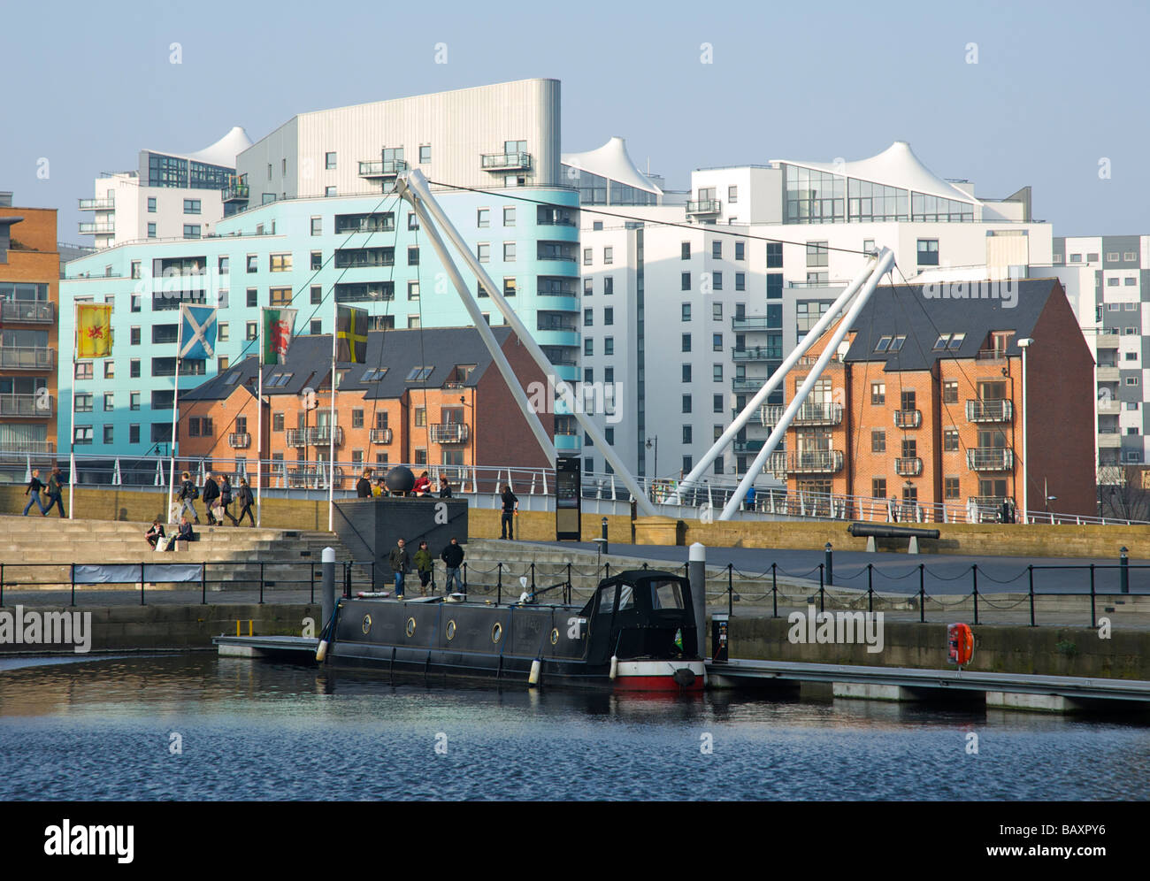 Ritter Brücke über den Fluss Aire, Clarence Dock, Leeds, West Yorkshire, England, UK Stockfoto