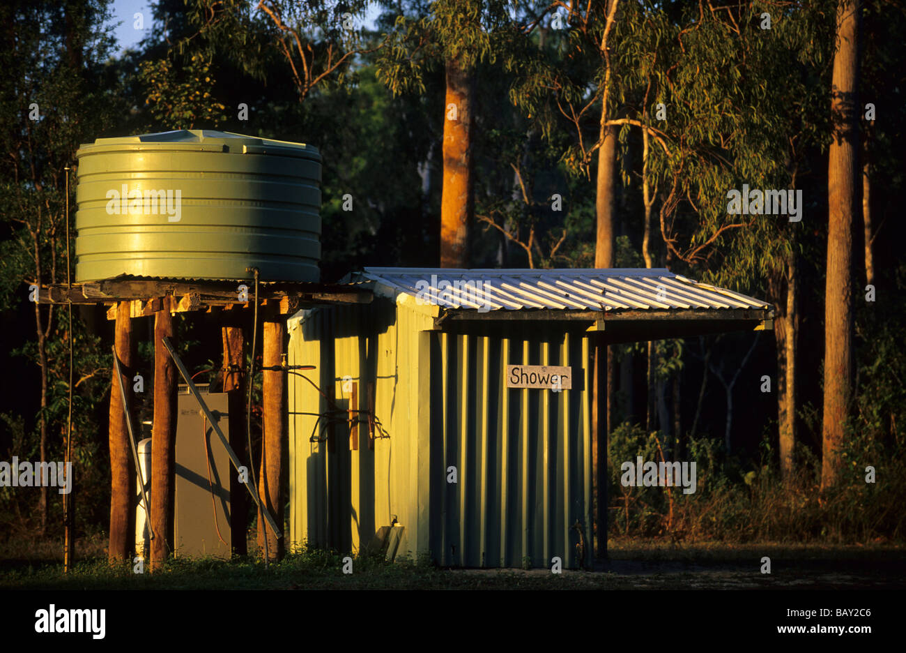 Duschen auf dem Campingplatz in Moreton Telegraph Station auf der Kap-York-Halbinsel, Queensland, Australien Stockfoto