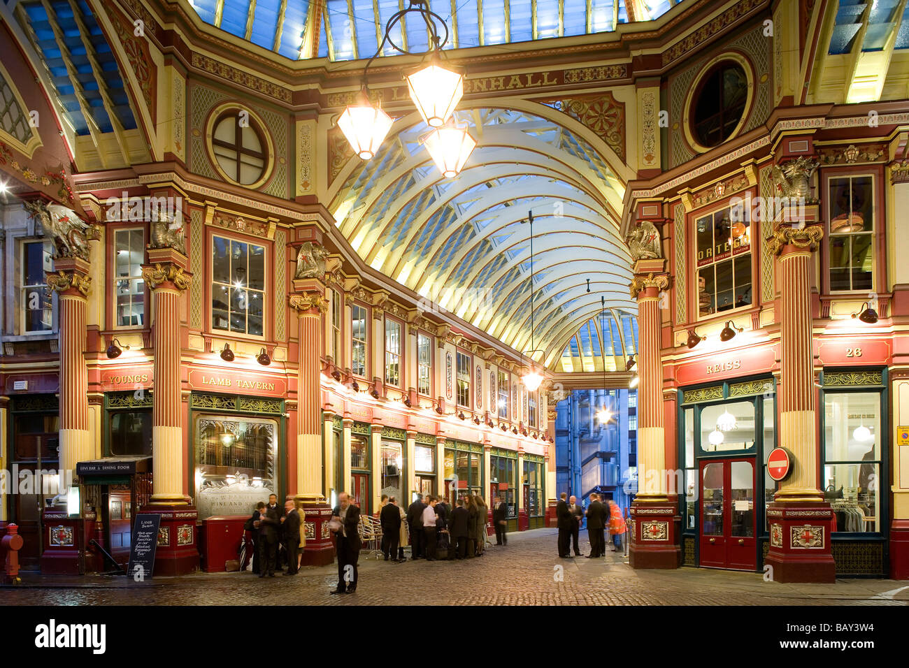 Leadenhall Market, viktorianischen Gusskonstruktion, London, England, Europa Stockfoto