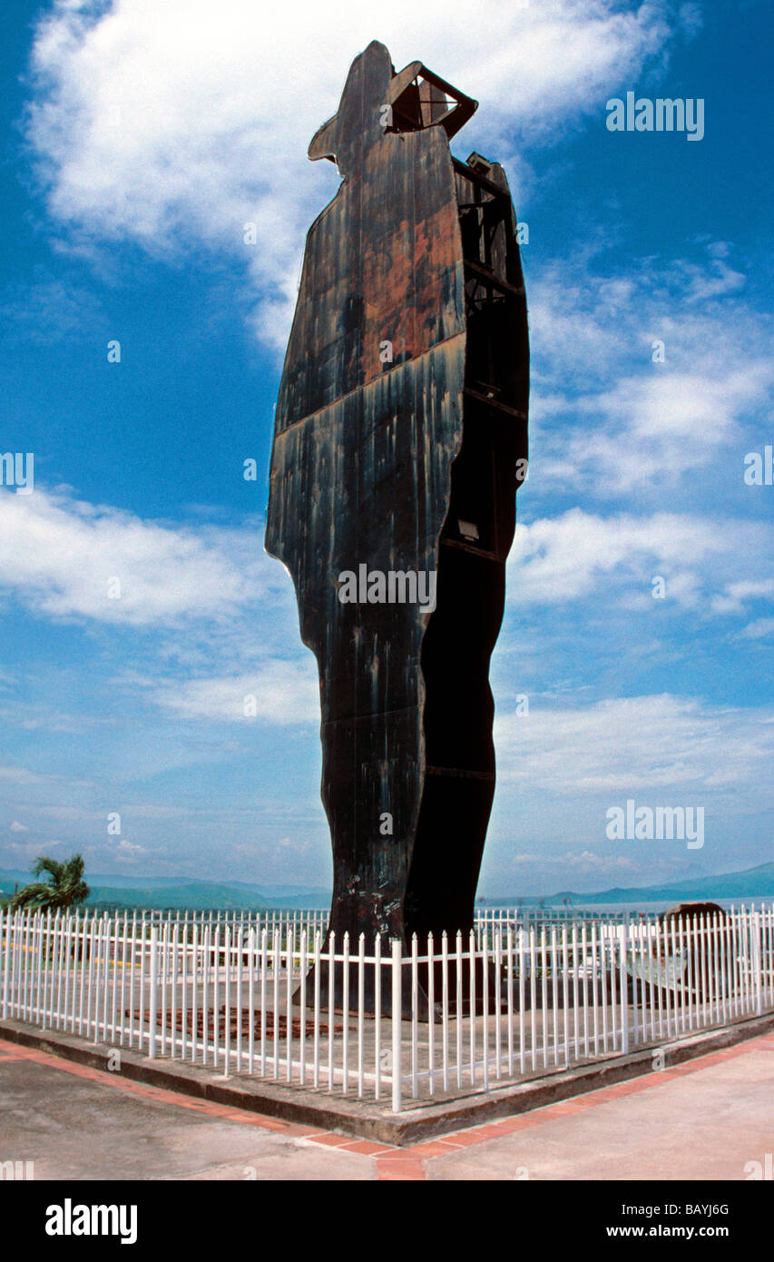Stahldenkmal für Sandino, Tiscapa Hill, Managua, Nicaragua Stockfoto