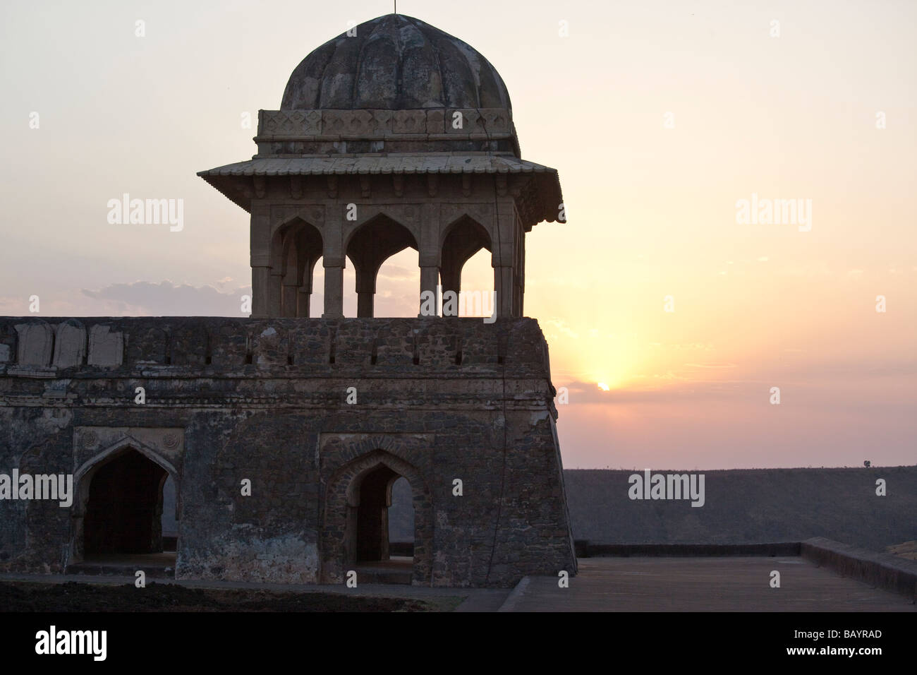 Rupmatis Pavillon in den Ruinen von Mandu in Madhya Pradesh, Indien Stockfoto