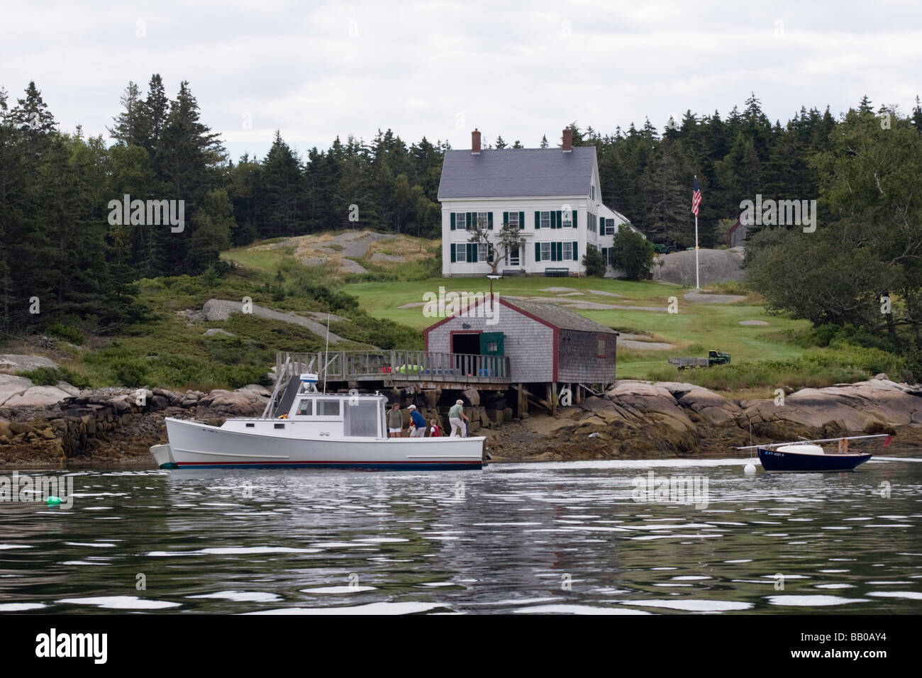 Privathaus und Hummer-Boot am Leadbetter-Insel Stockfoto