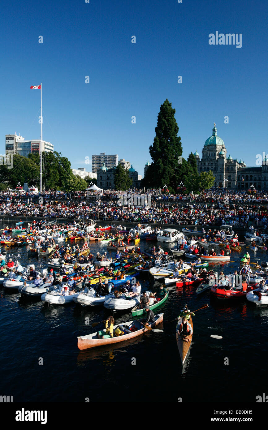 Die Victoria Symphony Splash in den Inner Harbour in Victoria, BC, Kanada. Stockfoto