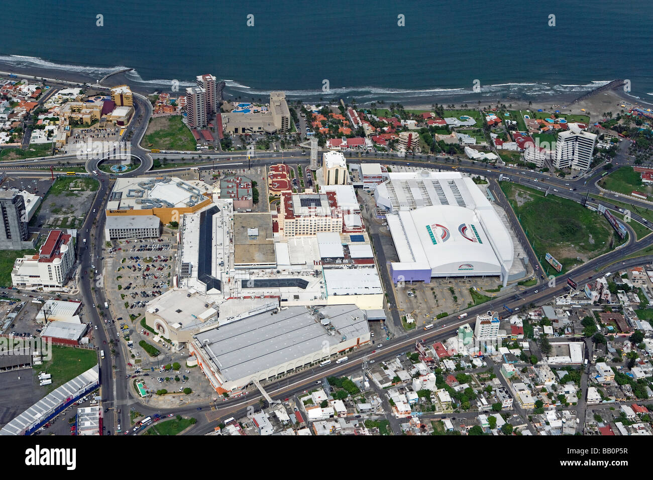 Luftaufnahme über Veracruz World Trade Center und die Mall Sears Mexiko Stockfoto