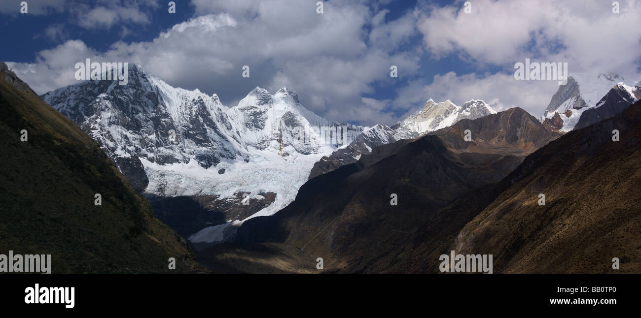 Jirishanca Berg vom Camp am Yaucha Punta Jahuacocha Peru Südamerika Stockfoto