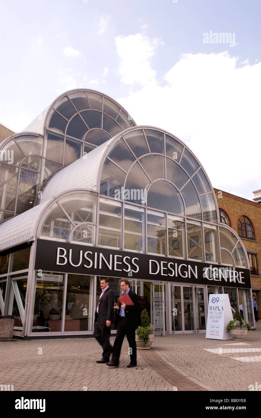 Außenseite des Business Design Centre, Islington, London UK Stockfoto
