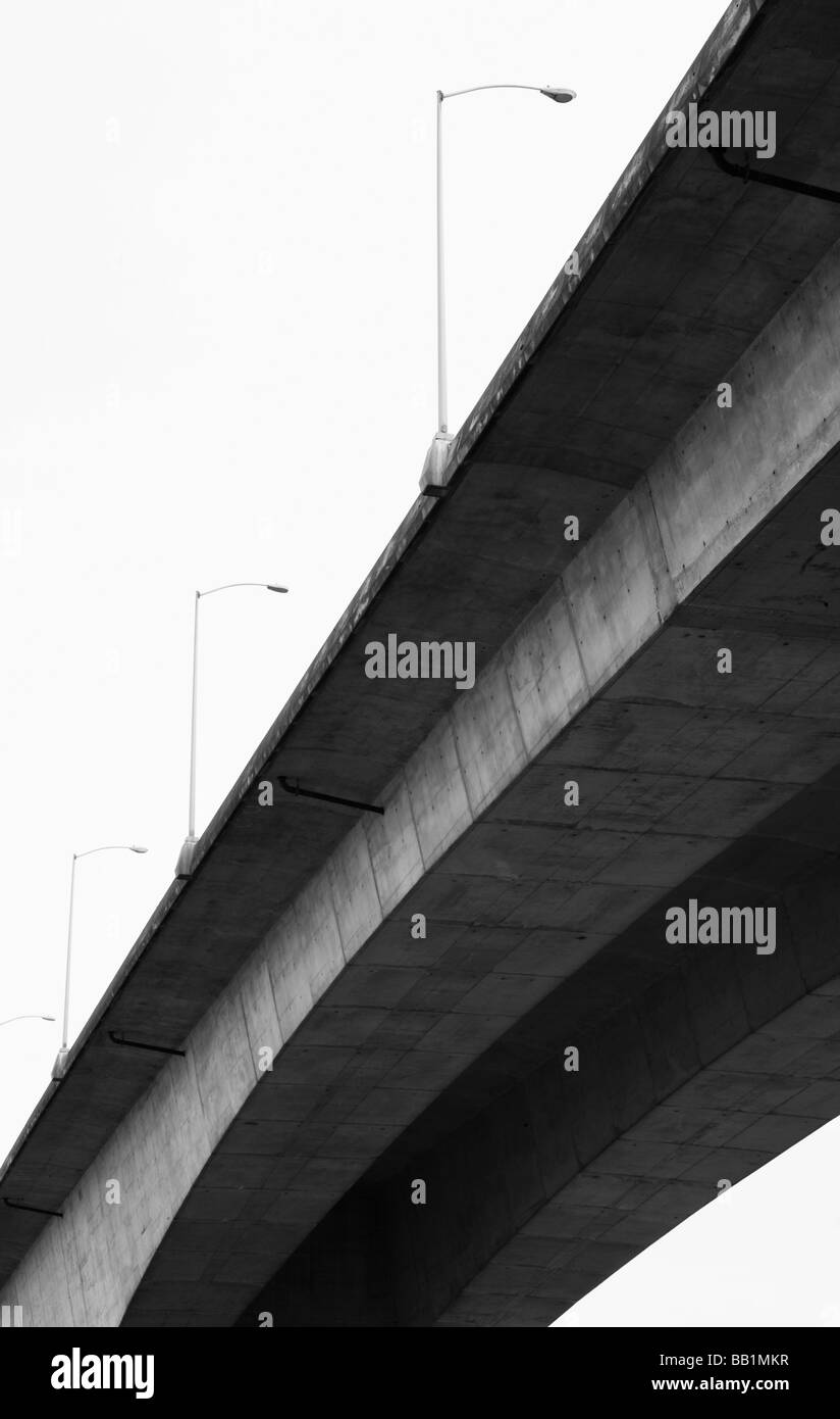 Die erhöhten West Seattle Freeway wie gesehen von unten Seattle WA USA Stockfoto