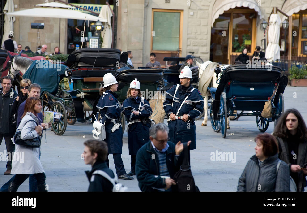 Toskana Florenz, die Stadt der Renaissance Foto zeigt, Stadtpolizei ein Auge auf den touristischen Gebieten Stockfoto