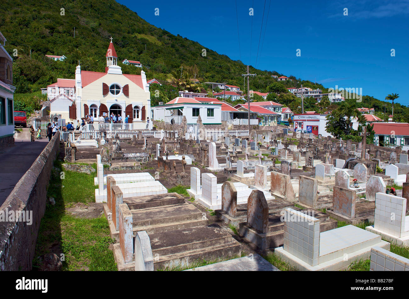 Saba-Kirche und Friedhof der Windwarside Stockfoto