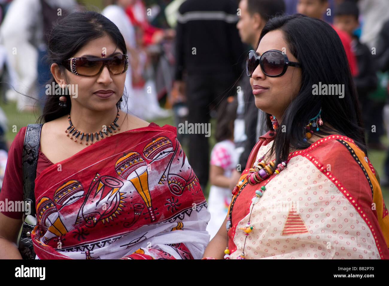 Shalwar Kameez indische Frau Tracht bengali gegründet Mela Banglatown Brick Lane London England uk-Osteuropa Stockfoto