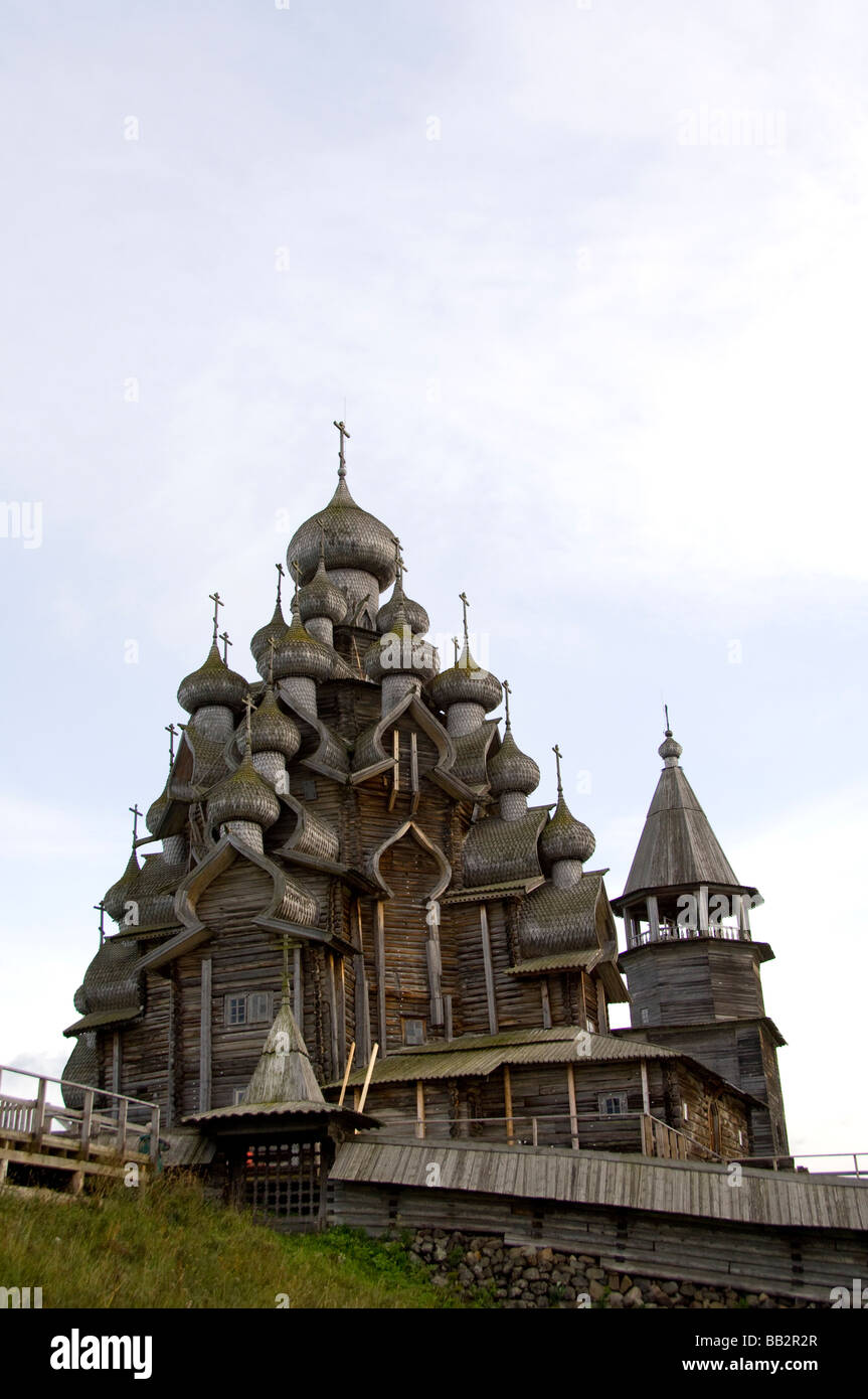 Russland, See Onega, Kischi Insel. Historischen 22-Kuppel-Verklärungs-Kirche im Jahre 1714 ohne einen einzigen Nagel gebaut. Der UNESCO. Stockfoto