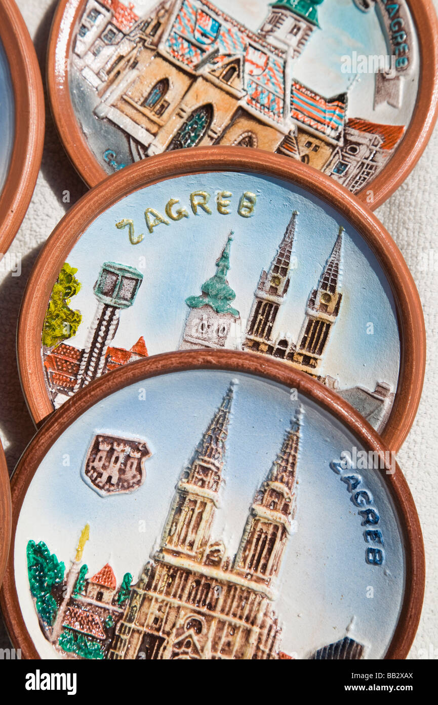 KroatienZagreb. Dolac Markt Zagreb Souvenir Teller Stockfotografie