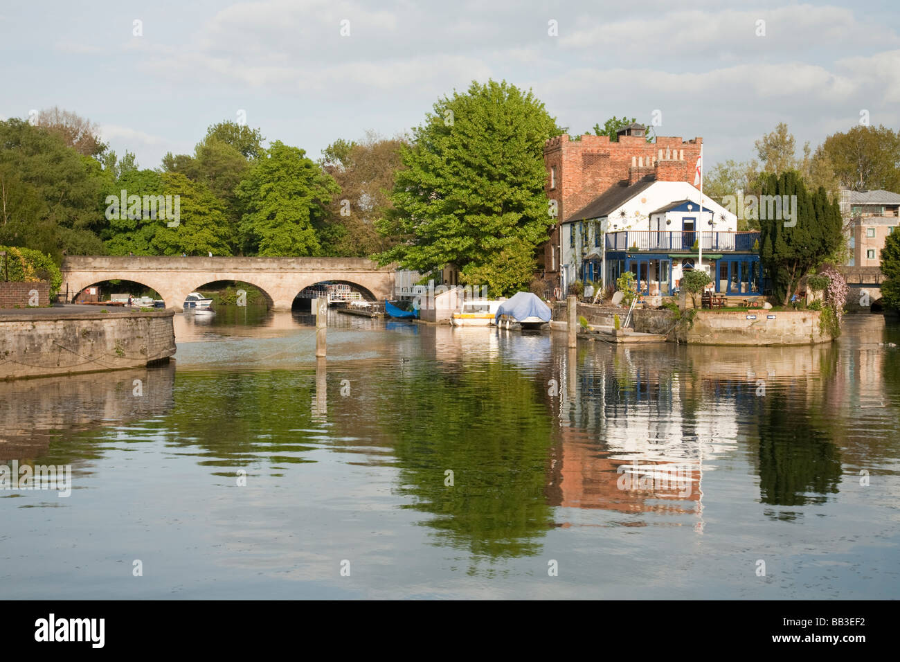 Der Kopf des River Pub an der Themse in Oxford England Stockfoto