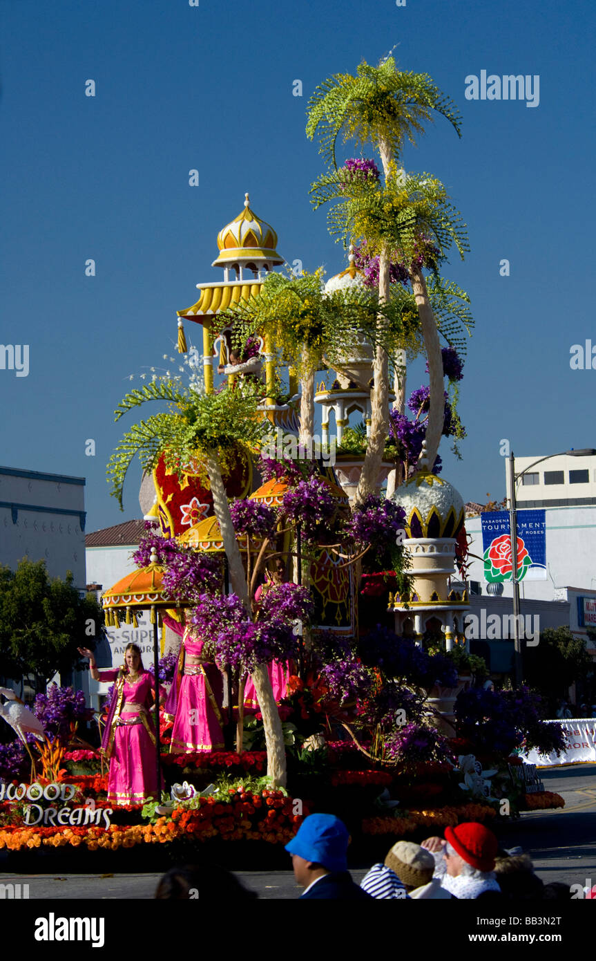 Kalifornien, Pasadena. 2009 Turnier der Rosen, Rose Parade. Bollywood-Träume schweben. Stockfoto