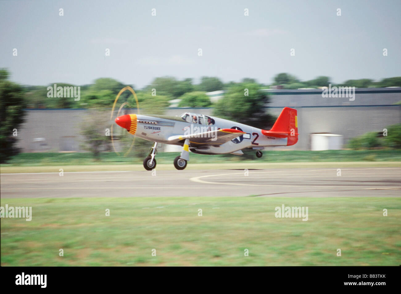 Nordamerikanische P-51 C Tuskegee Airmen Red Tail bei Fleming Field Stockfoto