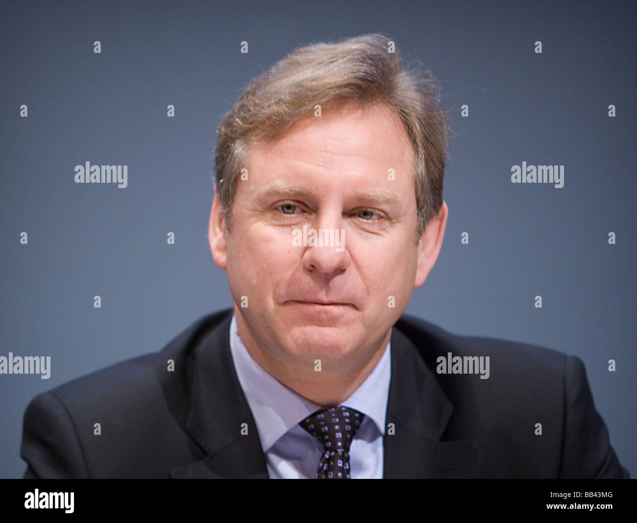 Hartmut OSTROWSKI CEO der Bertelsmann AG auf der jährlichen Pressekonferenz 2009 Stockfoto