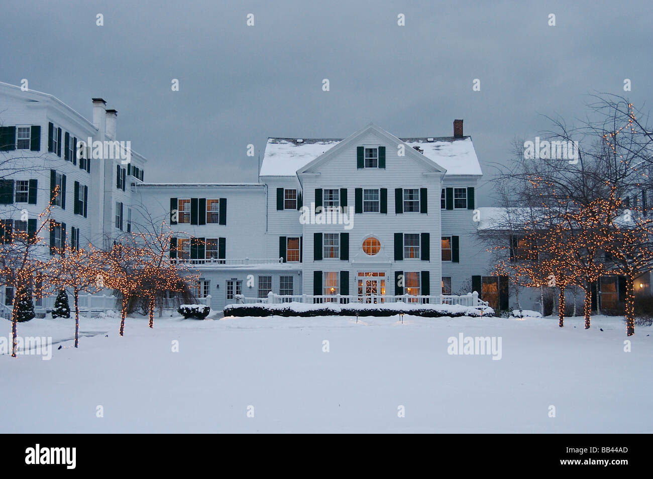 Nordamerika, USA, Vermont, Manchester Village. Die Equinox-Resort im Schnee Stockfoto