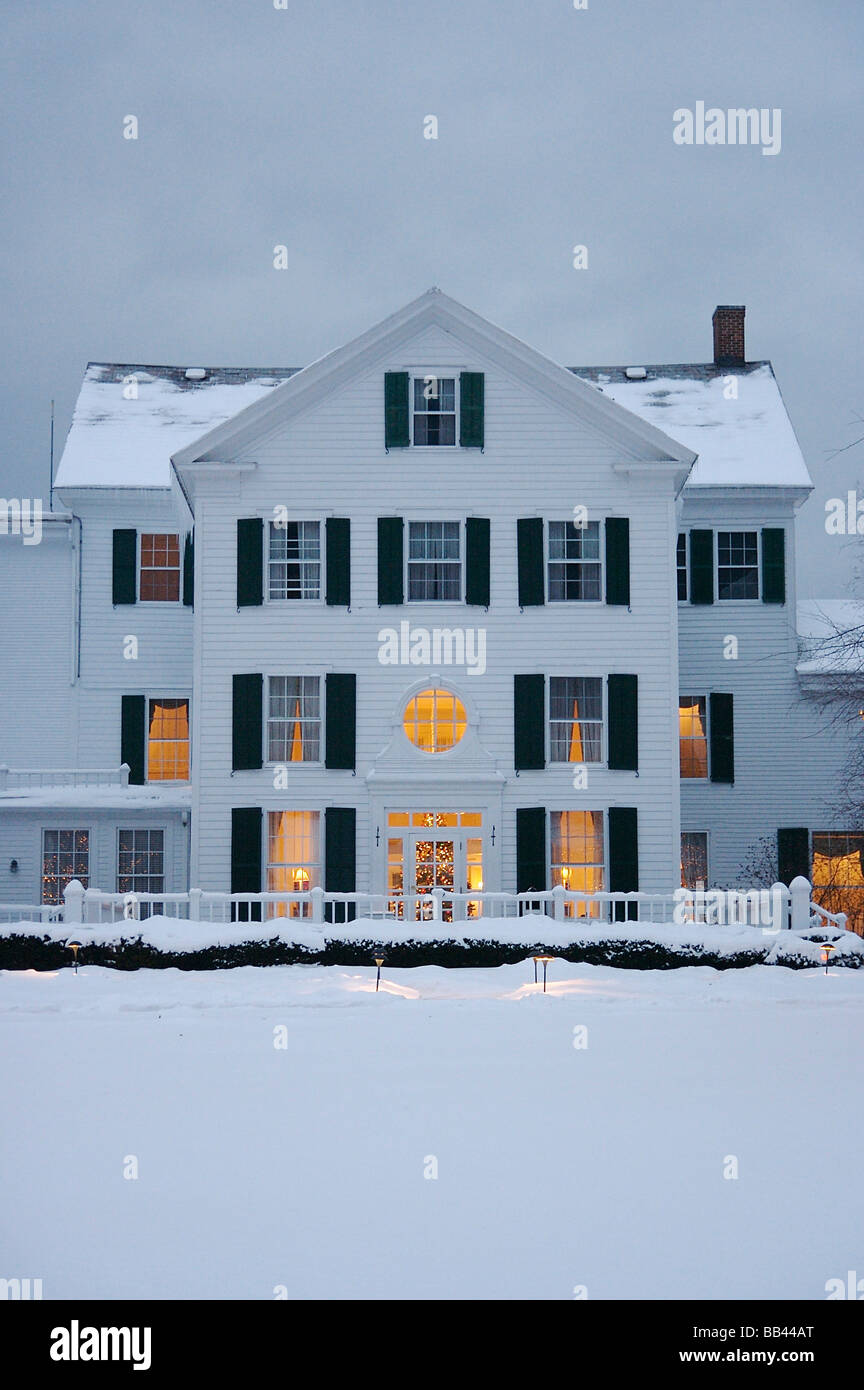Nordamerika, USA, Vermont, Manchester Village. Die Equinox-Resort im Schnee Stockfoto