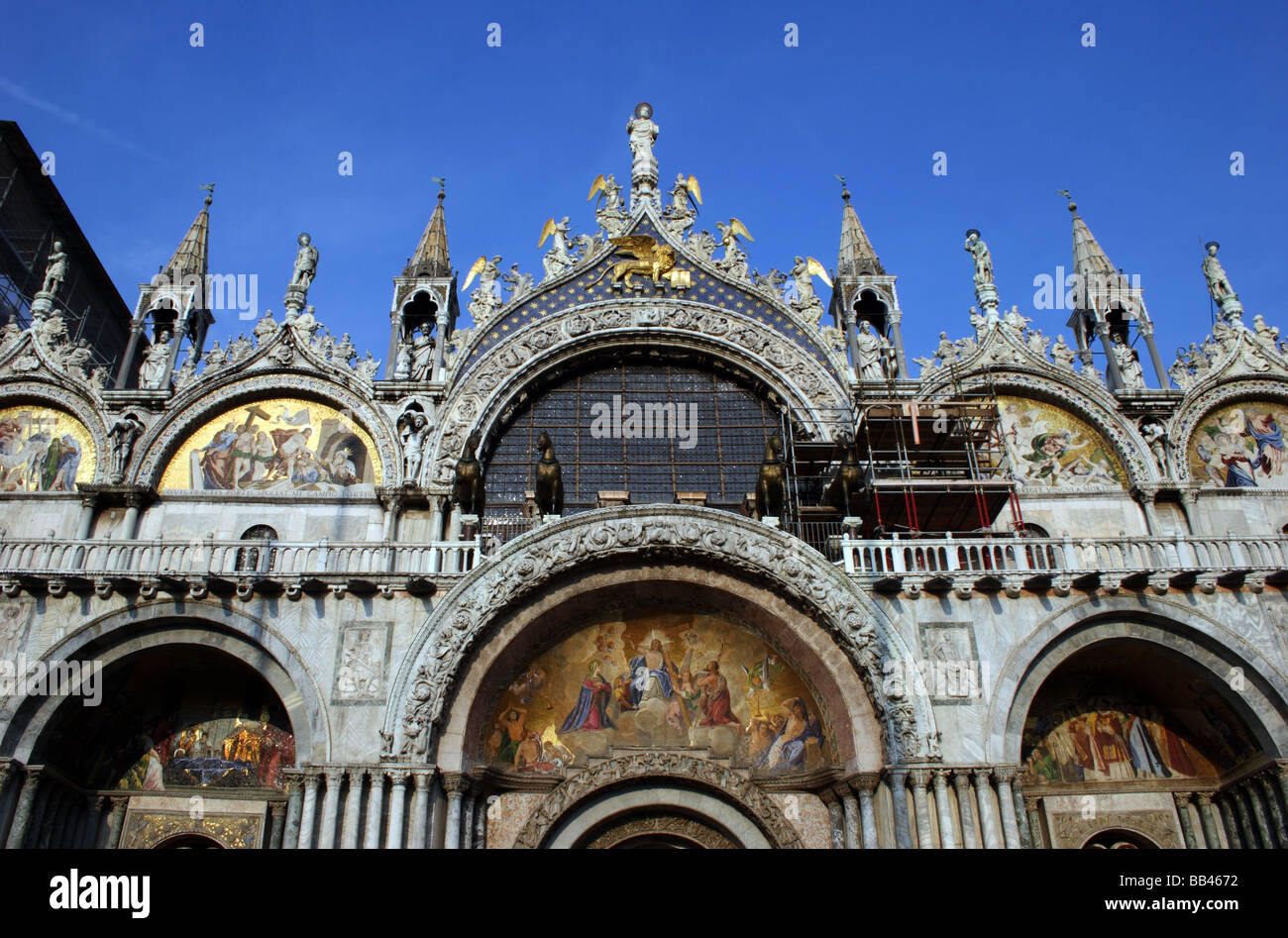 Venedig: Fassade des Markusdom Stockfoto