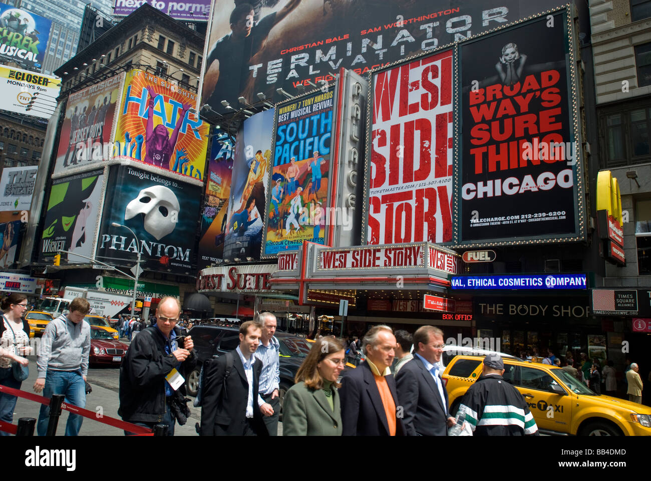 theater-marquee-times-square-nyc-stockfotos-und-bilder-kaufen-alamy