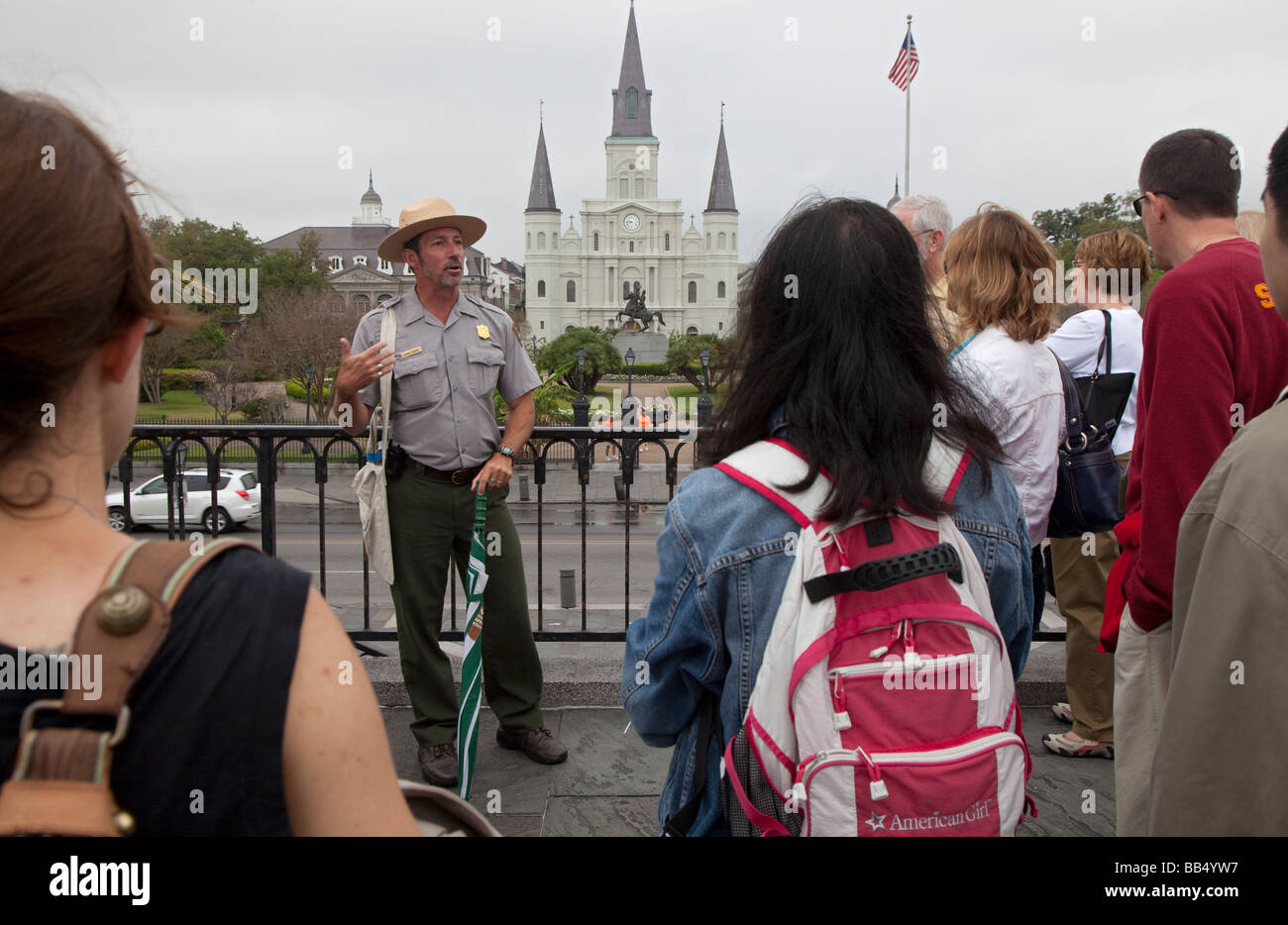Nationalpark Ranger Talks für Touristen über die Geschichte von New Orleans Stockfoto