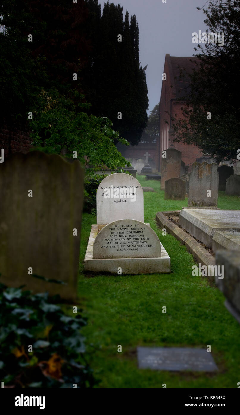 Das Grab von Kapitän George Vancouver in St Peter Kirchhof Petersham UK Stockfoto