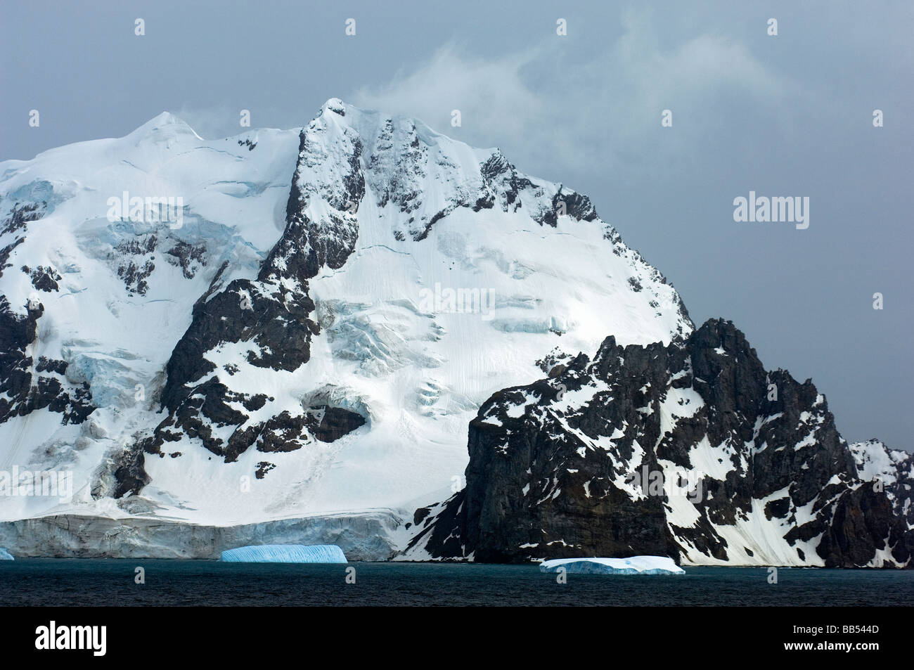 Spektakuläre Aussicht auf Elephant Island in South Shetland-Inseln, Antarktis Stockfoto